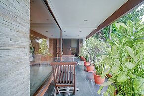 Collection O near MRT Cipete Raya former