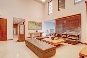 Collection O near MRT Cipete Raya former