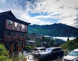 Happy live hotel