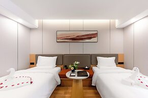 Rama 9 No.1 Hotel