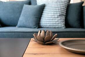 Cozyopolis - Timeless 3-BR in Athens