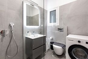 Cozyopolis - Timeless 3-BR in Athens