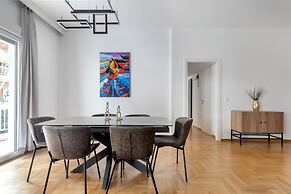 Cozyopolis - Timeless 3-BR in Athens