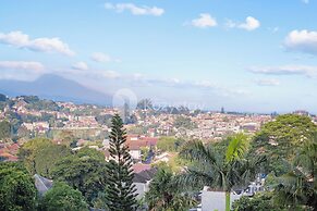 Bona by Kozystay - Ciumbuleuit