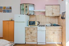 Apartments Ladika