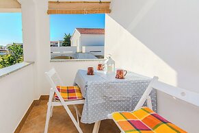 Apartments Ladika
