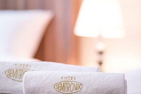 Semitronix Hotel