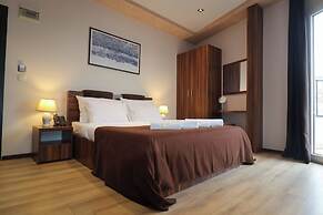 Semitronix Hotel