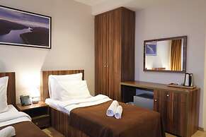 Semitronix Hotel