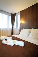 Semitronix Hotel