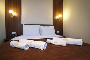 Semitronix Hotel