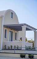 The Noverian Bios Caldera Sunset Suites