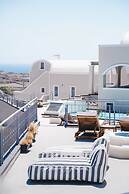 The Noverian Bios Caldera Sunset Suites