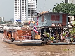 Sabai Sabai Liveaboard Bangkok