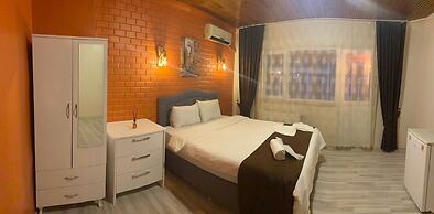 Taksim BrickTown Suite