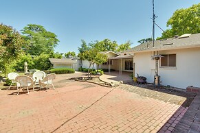 8 Mi to Dtwn: Spacious Home w/ Fire Pit in Fresno!