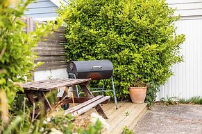 Light-filled Family-friendly Beach House