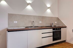 San Gallo Apartment by Mamo Florence