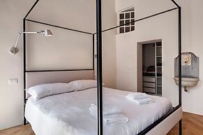 San Gallo Apartment by Mamo Florence