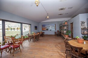 Green Sheep Boutique Hotel