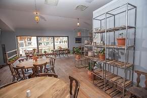 Green Sheep Boutique Hotel