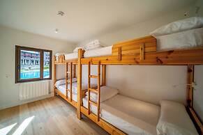 Aran Hostel