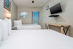 Island Winds East 311 3 Bedroom Condo
