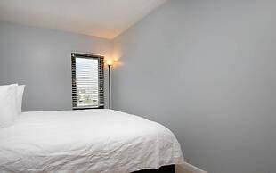 Island Winds East 211 3 Bedroom Condo