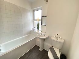 London City Escape With 2 Bedrooms