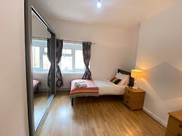 London City Escape With 2 Bedrooms