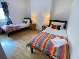 London City Escape With 2 Bedrooms
