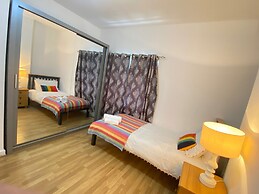 London City Escape With 2 Bedrooms