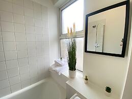 London City Escape With 2 Bedrooms