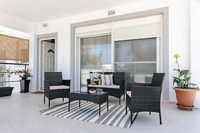 La Hacienda Cozy Home