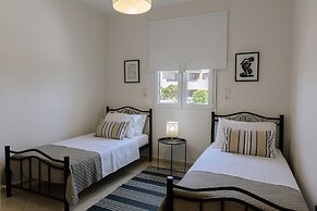 La Hacienda Cozy Home