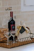 La Hacienda Cozy Home