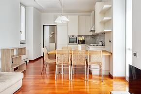 JOIVY Bright Flat near Parco Sempione