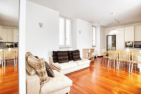 JOIVY Bright Flat near Parco Sempione