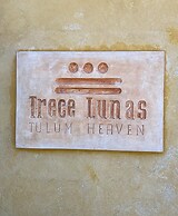 TRECE LUNAS TULUM