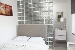 Rest and Restaurant in Roveredo