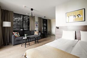 Historic Waterside Studios