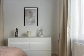Affordable SoFo Stays