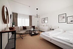 Affordable SoFo Stays