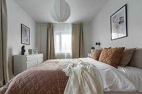Affordable SoFo Stays