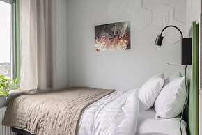Game-Ready Stays at HomeX Hotel