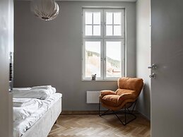 Tott Mountain Retreat – Ski-In, Ski-Out