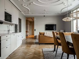 Tott Mountain Retreat – Ski-In, Ski-Out