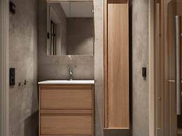 Tott Mountain Retreat – Ski-In, Ski-Out