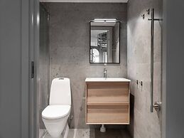 Tott Mountain Retreat – Ski-In, Ski-Out