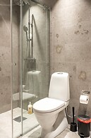 Tott Mountain Retreat – Ski-In, Ski-Out